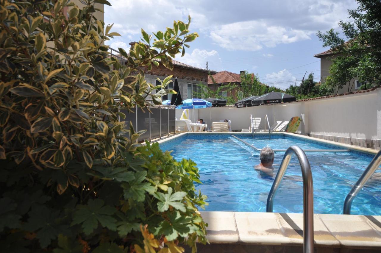 Family Hotel Dalia فيلينغراد المظهر الخارجي الصورة