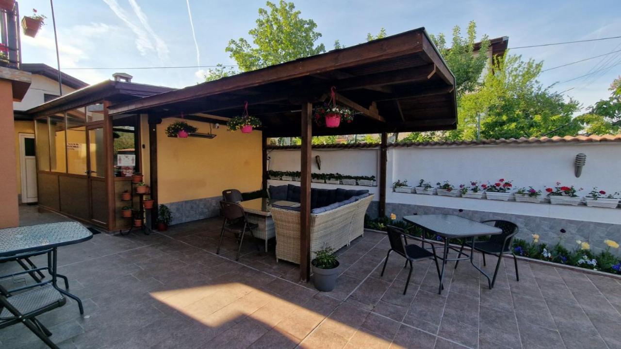 Family Hotel Dalia فيلينغراد المظهر الخارجي الصورة