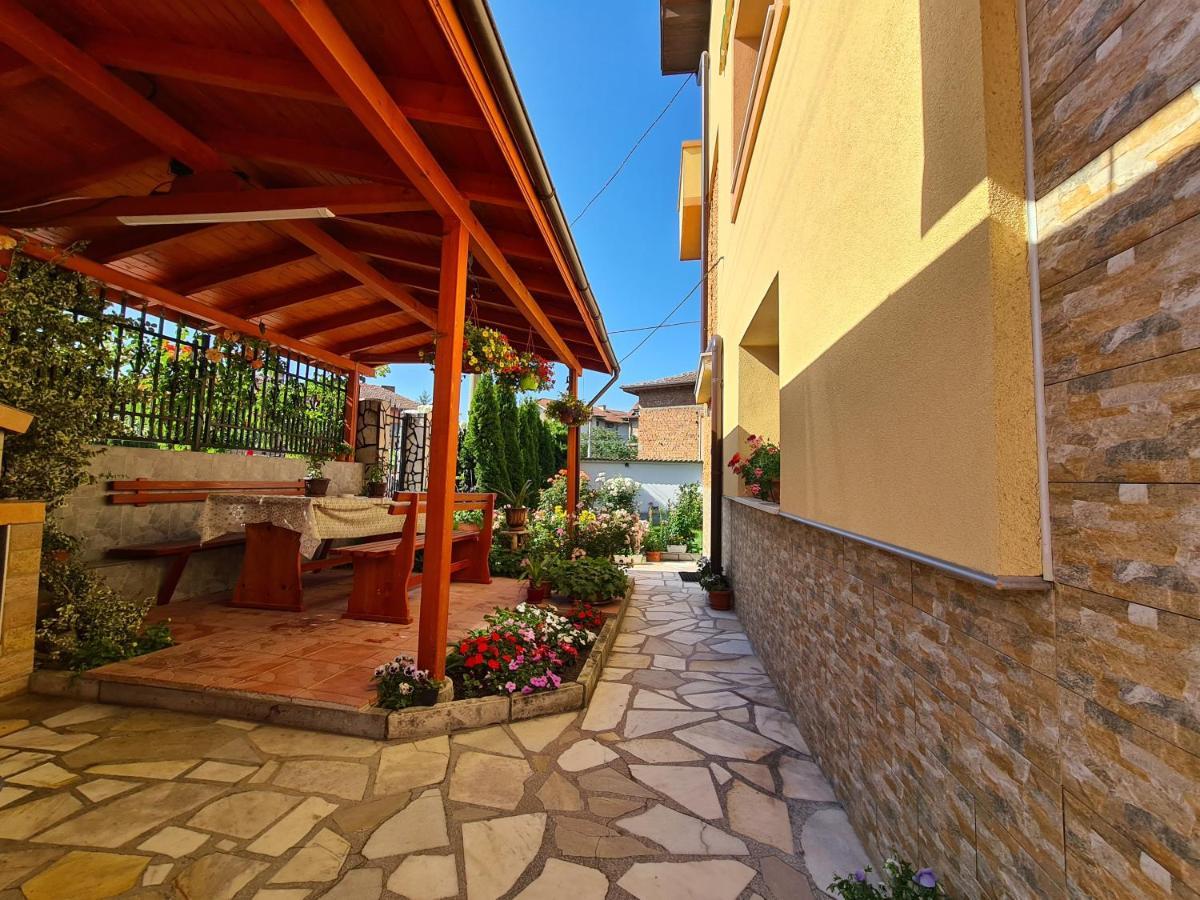 Family Hotel Dalia فيلينغراد المظهر الخارجي الصورة