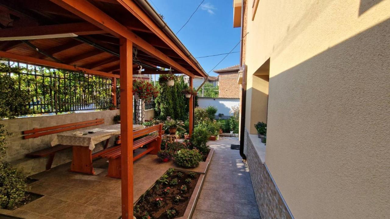 Family Hotel Dalia فيلينغراد المظهر الخارجي الصورة