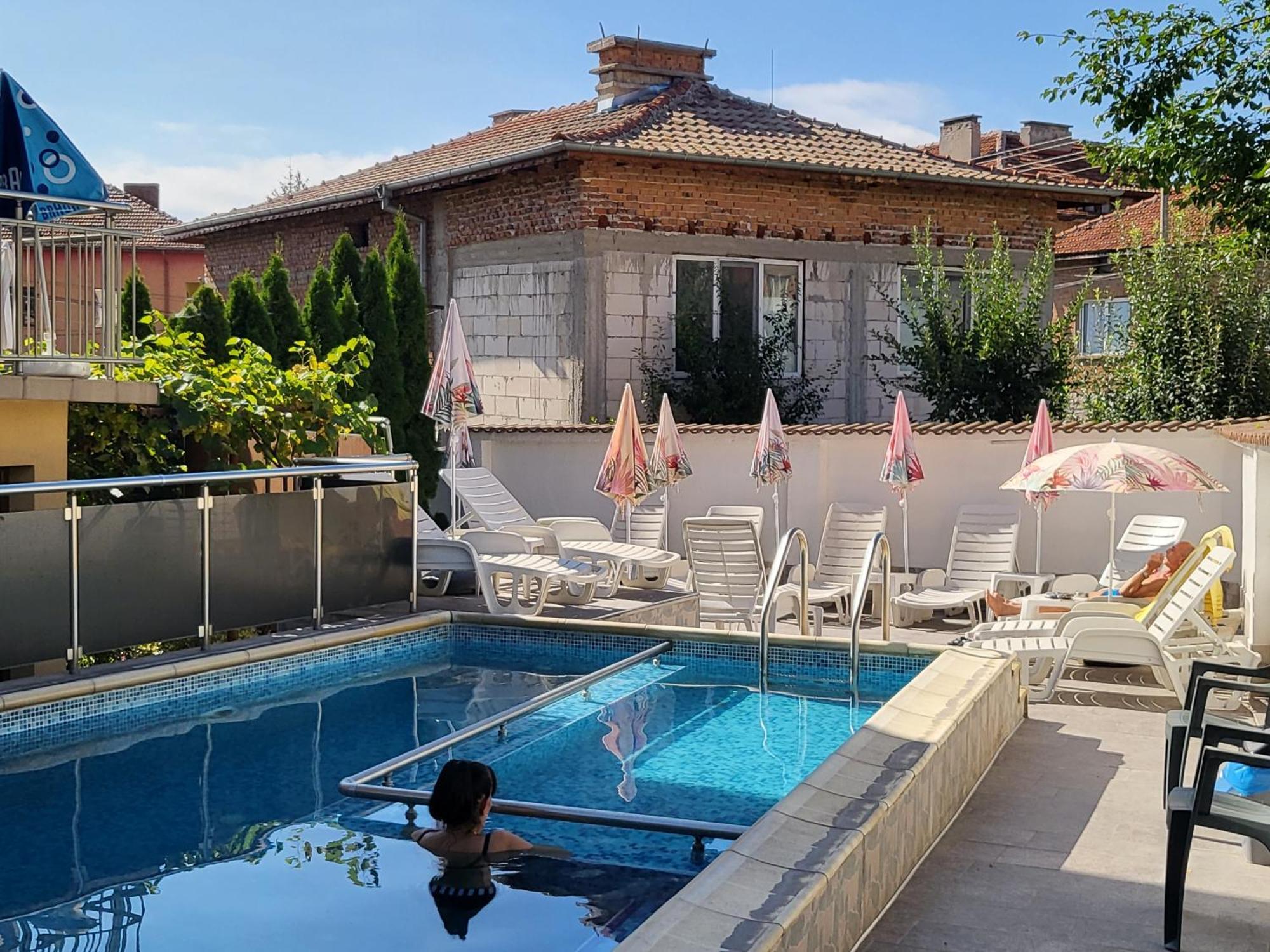 Family Hotel Dalia فيلينغراد المظهر الخارجي الصورة