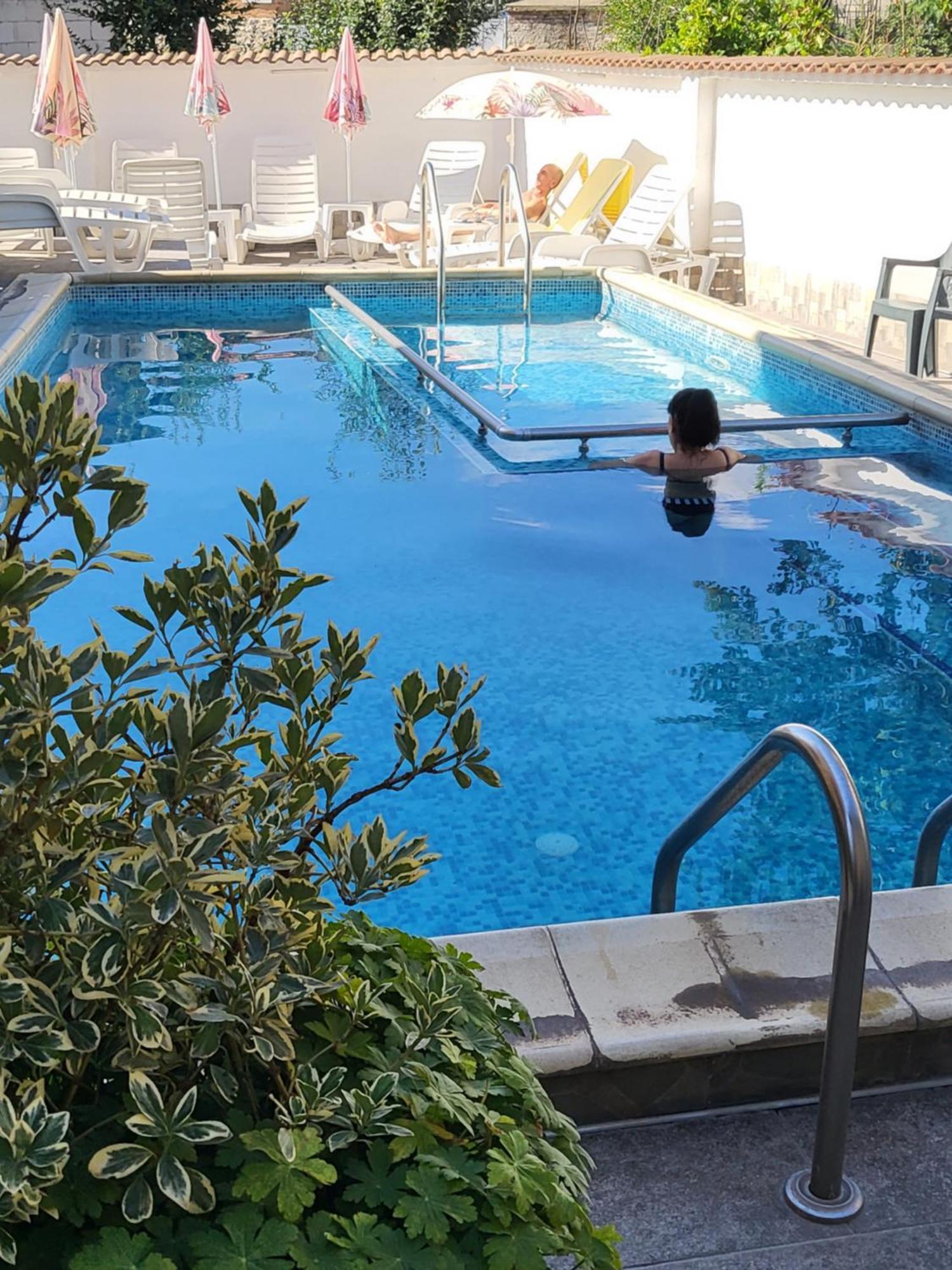 Family Hotel Dalia فيلينغراد المظهر الخارجي الصورة