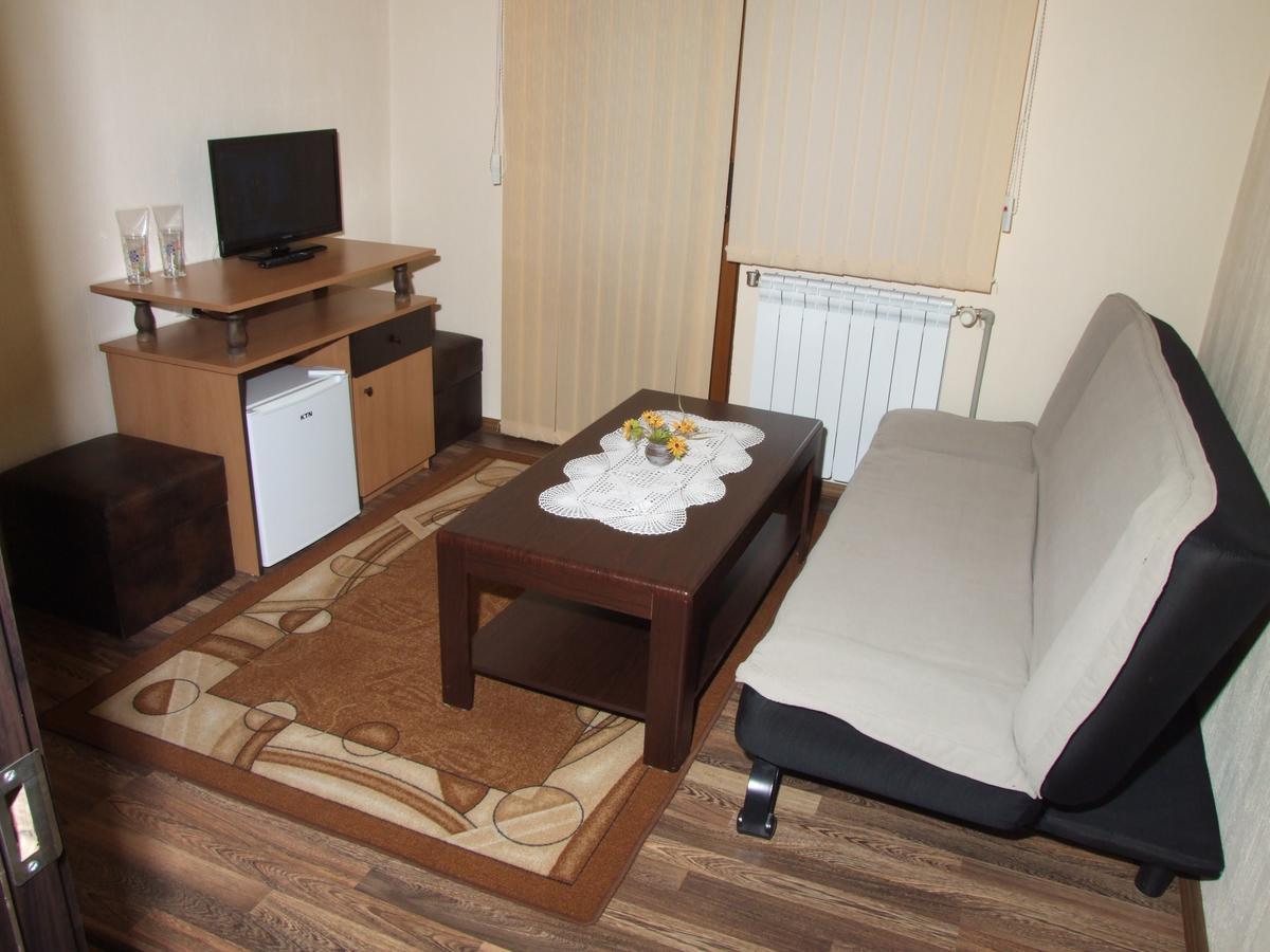 Family Hotel Dalia فيلينغراد المظهر الخارجي الصورة