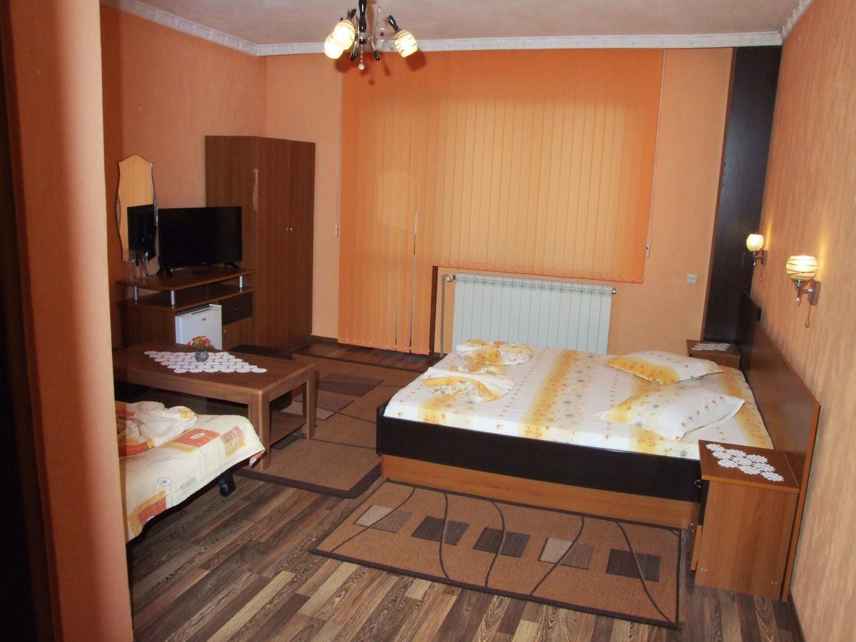 Family Hotel Dalia فيلينغراد المظهر الخارجي الصورة
