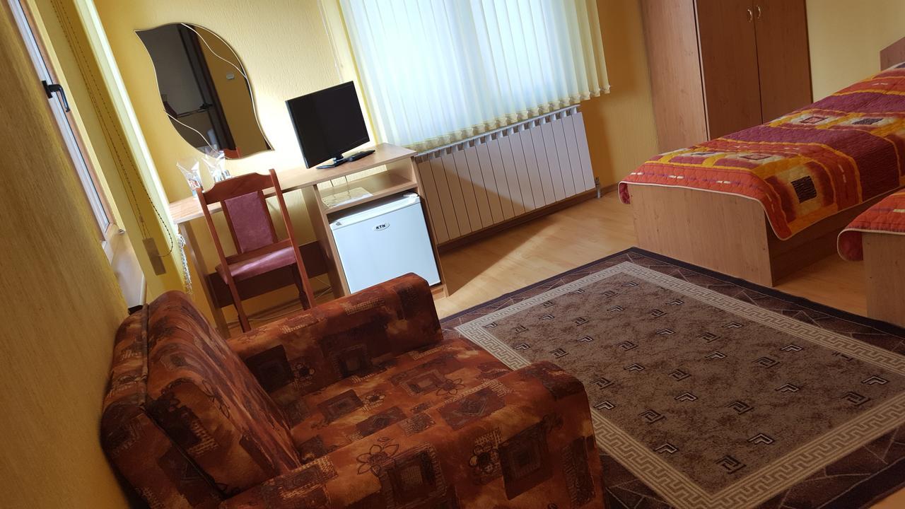 Family Hotel Dalia فيلينغراد المظهر الخارجي الصورة